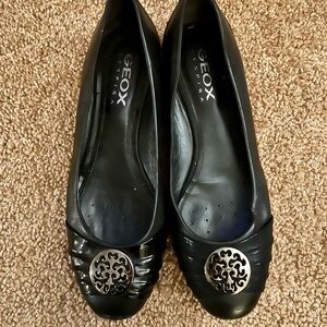 Geox Women's Black Loafers with Silver Accent